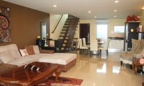 Сногсшибательная вилла с 3 спальнями и с видом на бассейн в проекте АП Гранд Резиденс, на пляже Камала 