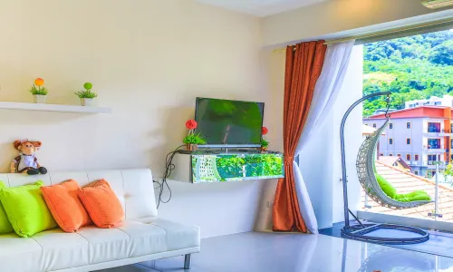 Модные апартаменты с 1 спальней и с видом на бассейн в проекте Карон Чик, на пляже Карон