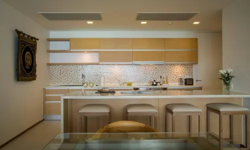 Cтильные апартаменты с 2 спальнями и с видом на море в проекте Зе Хэйтс, на пляже Ката