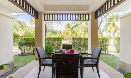 Восхитительная вилла с 2 спальнями и с видом на бассейн в проекте Ангсана Виллас Резорт, на пляже Бангтао/Лагуна