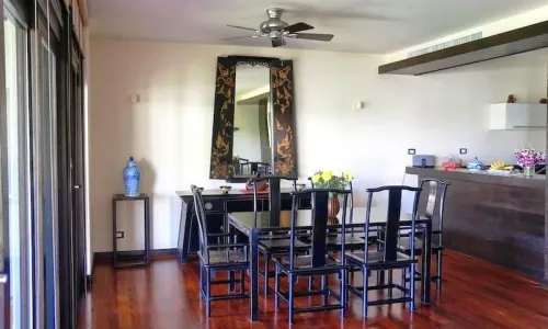 Великолепные апартаменты с 3 спальнями и с видом на сад, не далеко от моря в проекте Чом Таван, на пляже Бангтао/Лагуна