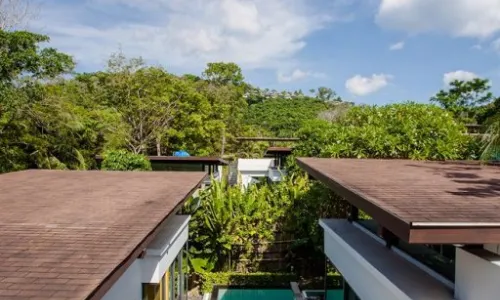 Cтильная вилла с 3 спальнями и с видом на бассейн в проекте Лав Лаян, на пляже Лаян 