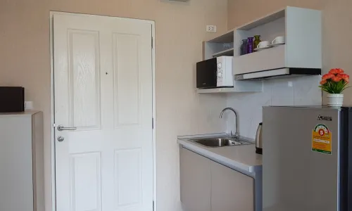 Восхитительные апартаменты с 1 спальней и с видом на город в проекте Зескейп 1 Кондоминиум, на пляже Бангтао/Лагуна