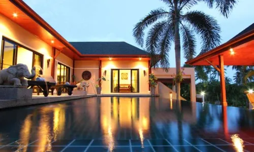 Великолепная вилла с 2 спальнями и с видом на бассейн, на пляже Найхарн