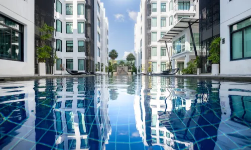 Удобные апартаменты с 3 спальнями и с видом на бассейн в проекте Реджент Камала, на пляже Камала 