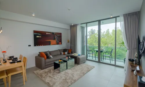 Cтильные апартаменты с 2 спальнями и с видом на город в проекте Оушен Стоун, на пляже Бангтао/Лагуна