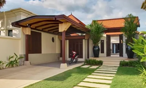 Шикарная вилла с 5 спальнями и с видом на бассейн в проекте Сайтан, на пляже Бангтао/Лагуна