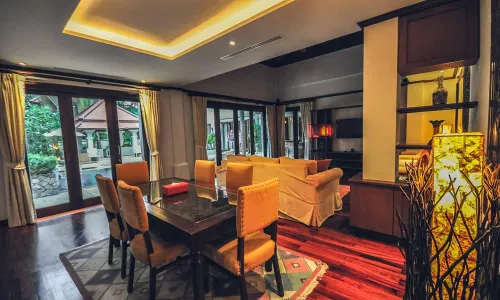 Удобная вилла с 4 спальнями и с видом на бассейн в проекте Сайтан, на пляже Бангтао/Лагуна