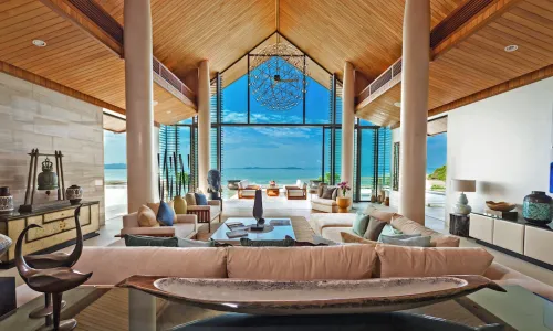 Превосходная вилла премиум класса с 7 спальнями и с видом на море в проекте Зе Бэй, на пляже Мыс Яму