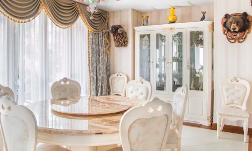 Модная вилла с 5 спальнями и с видом на бассейн в проекте Ангсана Виллас Резорт, на пляже Бангтао/Лагуна (+ Видео обзор)