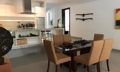 Превосходные апартаменты с 3 спальнями и с видом на бассейн в проекте Мандала Кондоминиум, на пляже Бангтао/Лагуна