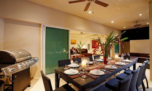 Восхитительная вилла с 7 спальнями и с видом на бассейн в проекте Зе Виллас, на пляже Найхарн