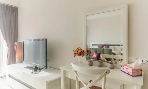 Прекрасные апартаменты с 1 спальней и с видом на море в проекте Карон Чик, на пляже Карон