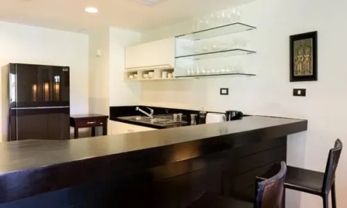 Роскошные апартаменты с 3 спальнями и с видом на сад, не далеко от моря в проекте Чом Таван, на пляже Бангтао/Лагуна