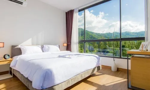 Cтильные апартаменты с 1 спальней и с видом на сад в проекте Хилл Майна, на пляже Сурин