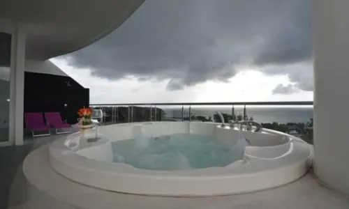 Потрясающие апартаменты с 4 спальнями и с видом на море в проекте Сансет Плаза, на пляже Карон