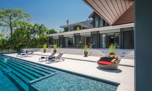 Удобная вилла с 5 спальнями и с видом на море в проекте Зе Кейп Резиденсес, на пляже Мыс Яму