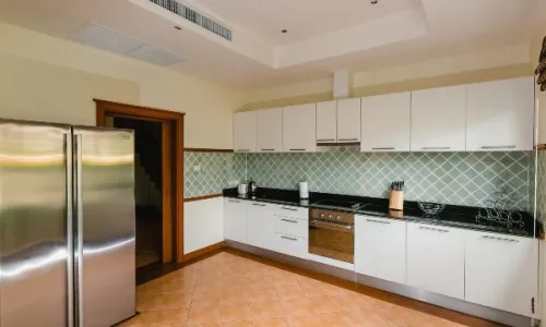 Сногсшибательная вилла с 3 спальнями и с видом на бассейн в проекте Лагуна  Фэйрвейс, на пляже Бангтао/Лагуна