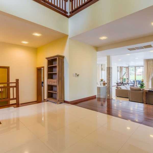 Property image - gallery 53