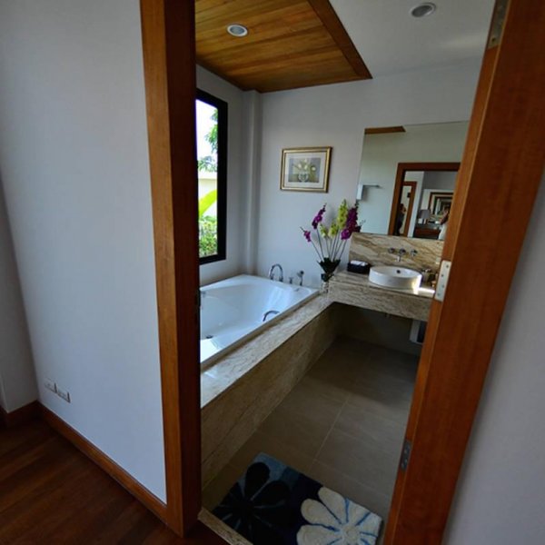 Property image - gallery 13