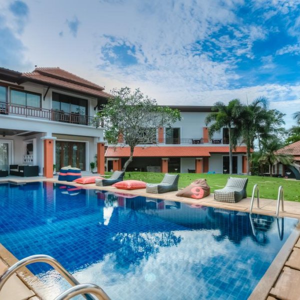 Property image - gallery 9