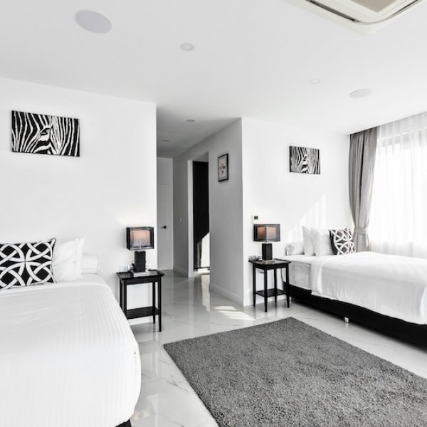 Property image - gallery 29