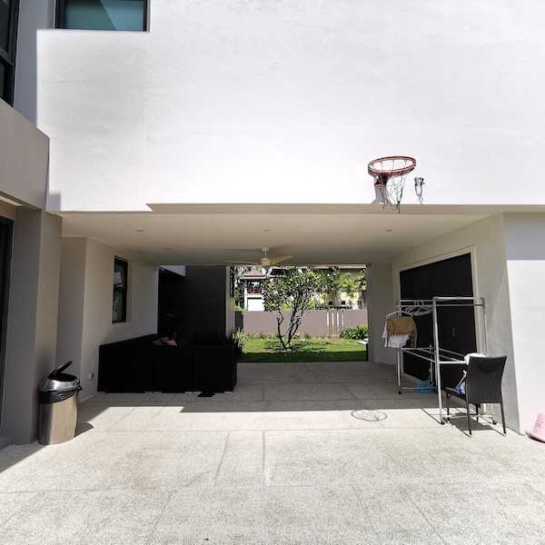 Property image - gallery 33