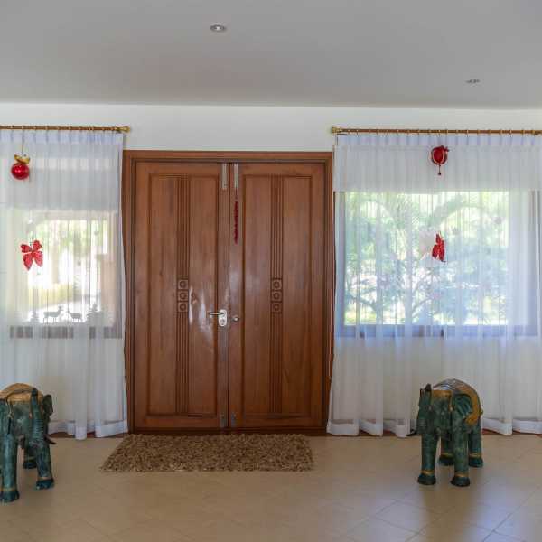 Property image - gallery 159