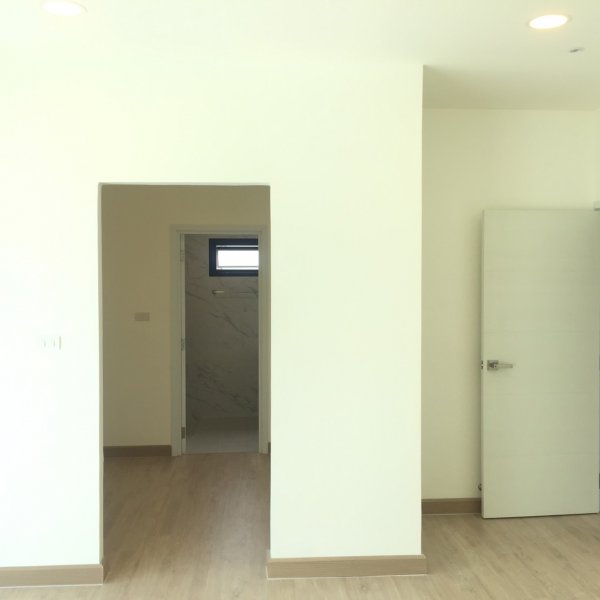 Property image - gallery 12