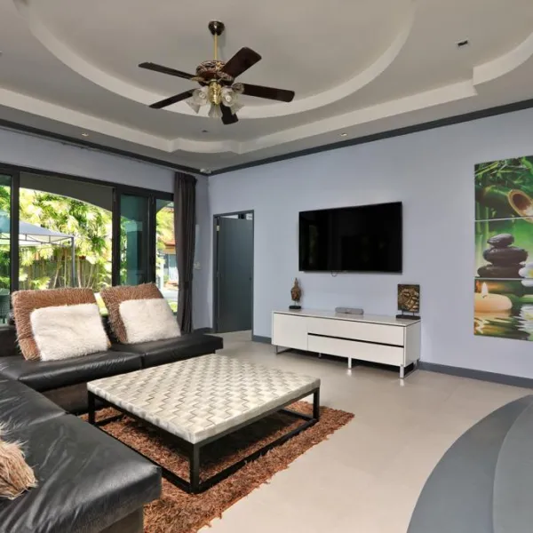 5-Bedroom Villa, with pool view, on Kamala beach - photo 4