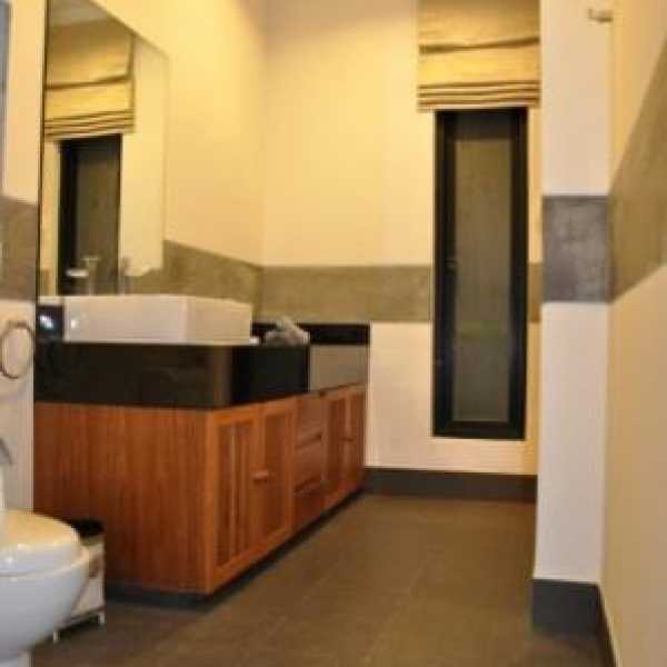 Property image - gallery 9