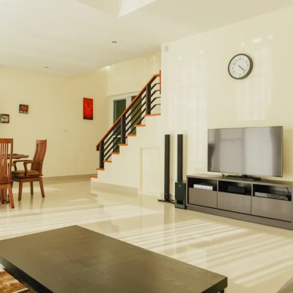 Property image - photo 2