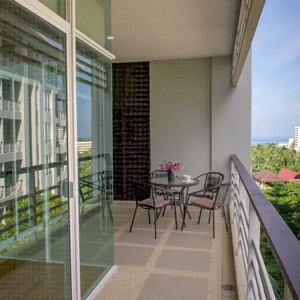 Property image - gallery 11