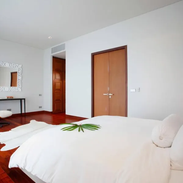 Property image - gallery 19