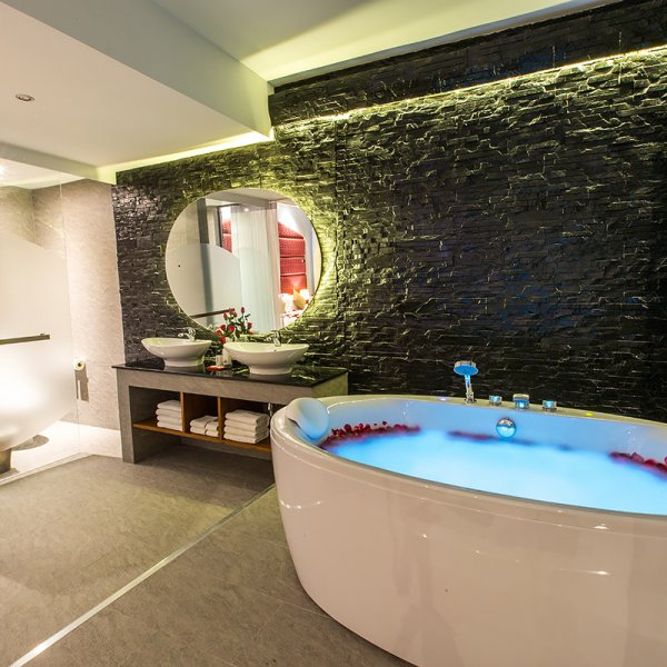 Property image - photo 2