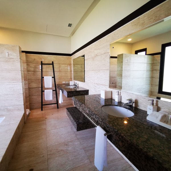 Property image - photo 4