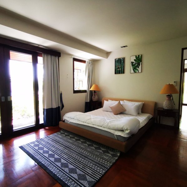 Property image - gallery 9