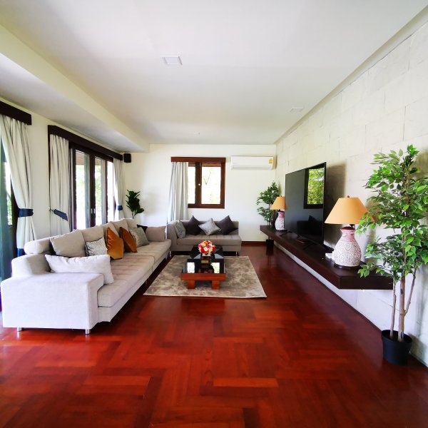 Property image - photo 2