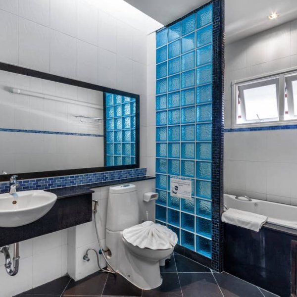 Property image - gallery 9