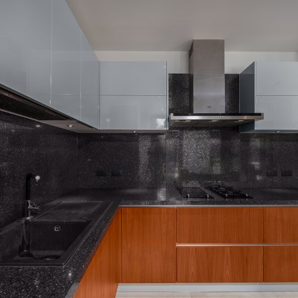 Property image - gallery 61