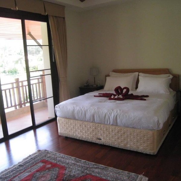 Property image - gallery 11