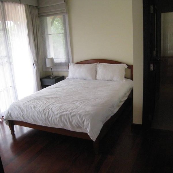 Property image - gallery 44