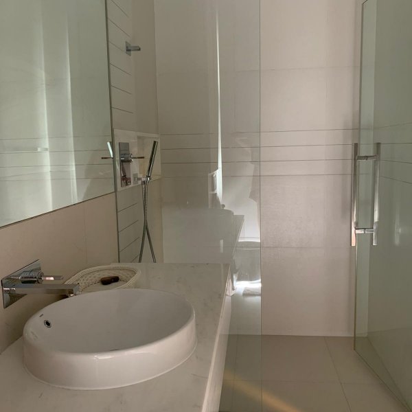 Property image - gallery 38