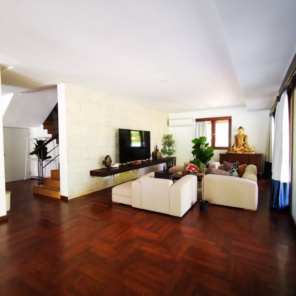 Property image - gallery 8