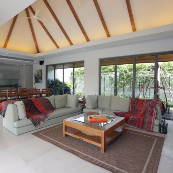 Property image - photo 2