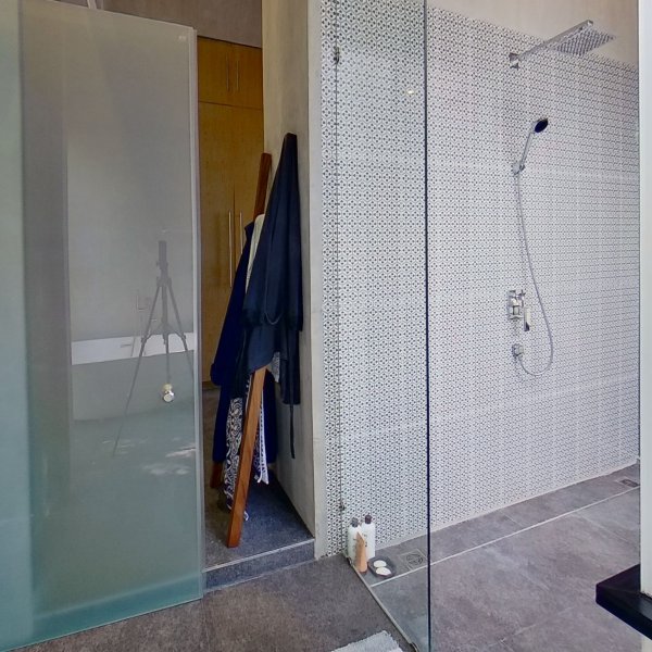 Property image - photo 3