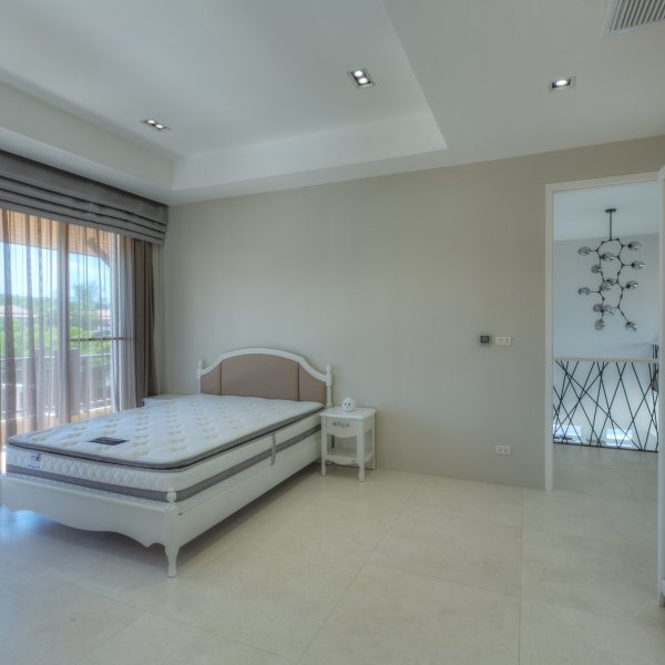 Property image - gallery 8