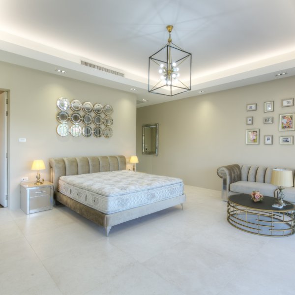 Property image - gallery 61