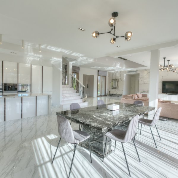 Property image - gallery 32