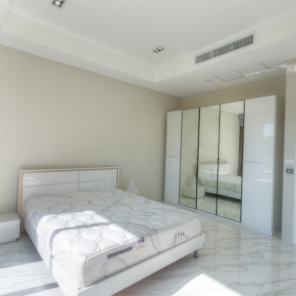 Property image - gallery 37